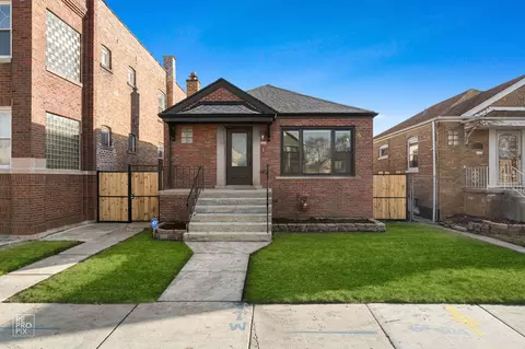 3733 W 58th St, Chicago, IL 60629