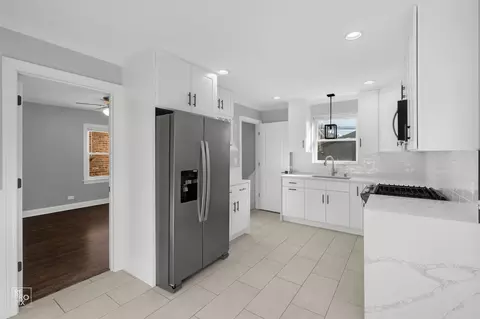 Kitchen - 3733 W 58th St, Chicago, IL 60629 photo 1 of 7