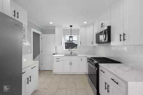 Kitchen - 3733 W 58th St, Chicago, IL 60629 photo 2 of 7