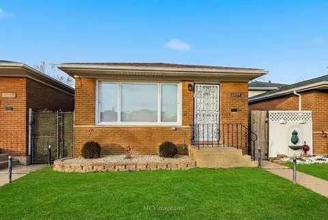 2754 E 127th St, Chicago, IL 60633 photo 1