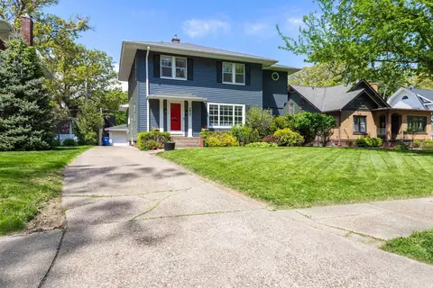 Exterior - 2937 16th Ave, Moline, IL 61265 photo 5 of 10