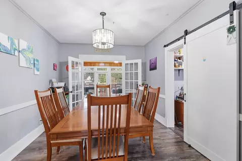 Dining - 2937 16th Ave, Moline, IL 61265 photo 1 of 4