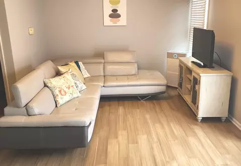 Living - 406 College Xing, Rolling Meadows, IL 60008 photo 2 of 4