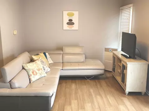 Living - 406 College Xing, Rolling Meadows, IL 60008 photo 1 of 4