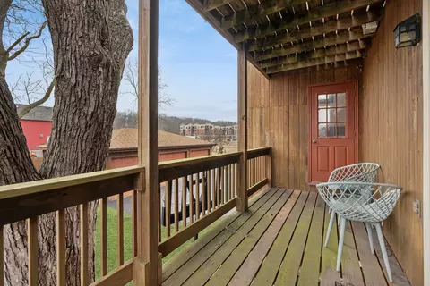 Exterior - 108 La Fox Dr, Algonquin, IL 60102 photo 4 of 4