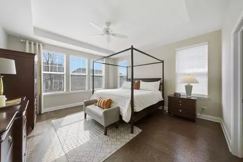 Other - 76 Somerset Cir, Wheaton, IL 60189 photo 1 of 6