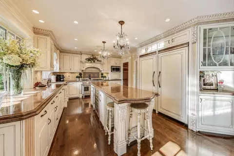 Kitchen - Undisclosed, River Forest, IL 60305 photo 1 of 4