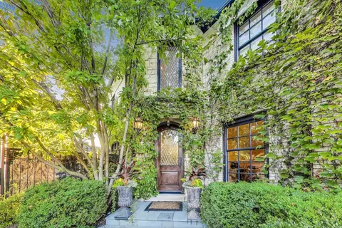 Exterior - Undisclosed, River Forest, IL 60305 photo 2 of 10