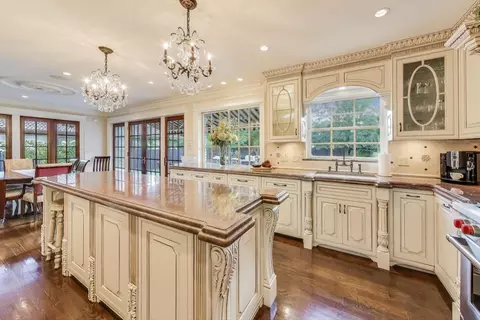 Kitchen - Undisclosed, River Forest, IL 60305 photo 3 of 4