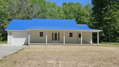 114 Evergreen Dr, Ina, IL 62846