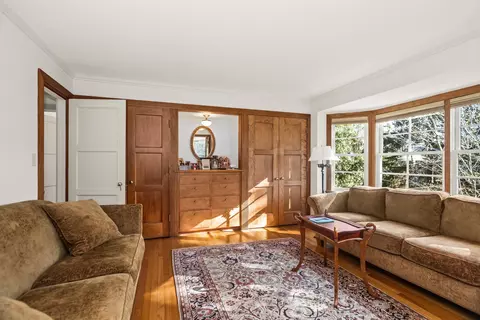 Other - 324 Davis St, Evanston, IL 60201 photo 4 of 7
