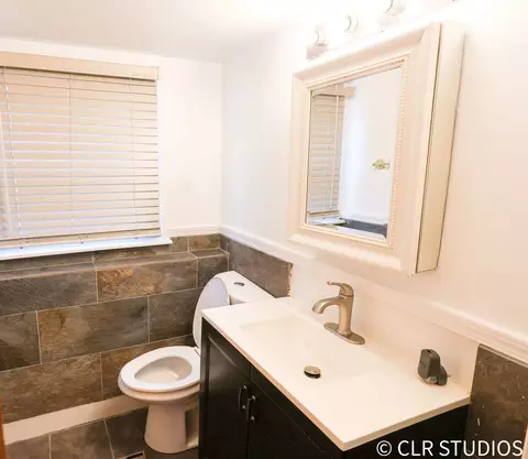 Bath - 17405 Longfellow Ave, Hazel Crest, IL 60429 photo 2 of 2