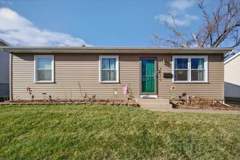 2216 Jebens Ave, Davenport, IA 52804
