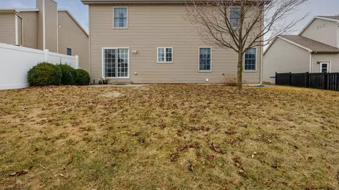 Exterior - 1170 Lynx Ln, Normal, IL 61761 photo 2 of 5