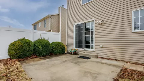 Exterior - 1170 Lynx Ln, Normal, IL 61761 photo 3 of 5