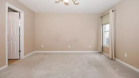 Bedroom - 1170 Lynx Ln, Normal, IL 61761 photo 4 of 9