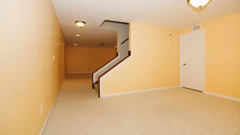 Living - 1170 Lynx Ln, Normal, IL 61761 photo 6 of 8