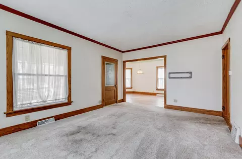Living - 24029 W Ottawa St, Plainfield, IL 60544 photo 2 of 3