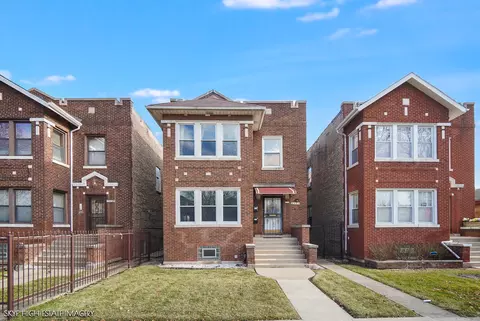 9323 S Rhodes Ave, Chicago, IL 60619