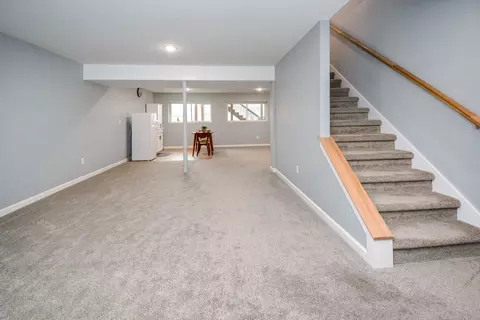 Living - 3 Fedor Cir, Bloomington, IL 61705 photo 2 of 2