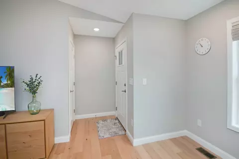 Entry Way - 3 Fedor Cir, Bloomington, IL 61705 photo 5 of 5
