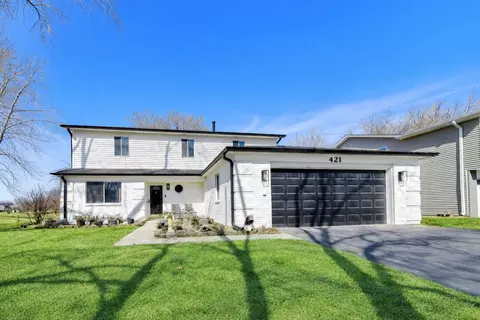 421 N Ashbury Ave, Bolingbrook, IL 60440