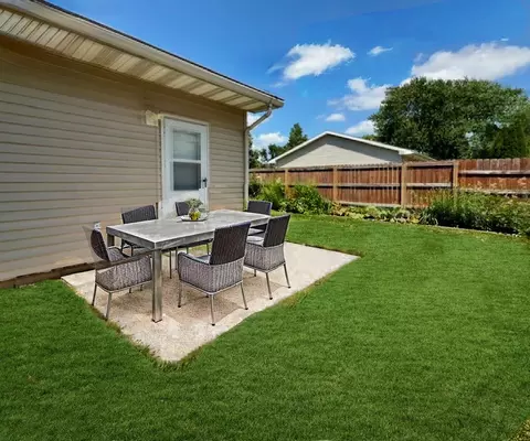 2707 Worcester Dr, Champaign, IL 61821 photo 17