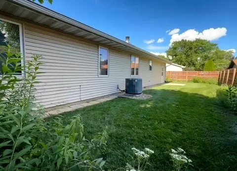 2707 Worcester Dr, Champaign, IL 61821 photo 16