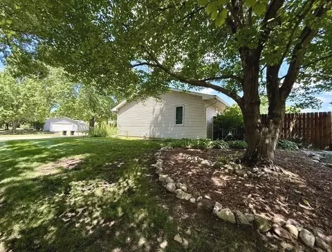 2707 Worcester Dr, Champaign, IL 61821 photo 6