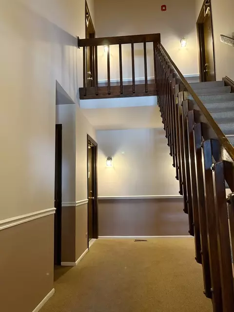 Entry Way - 2830 Northampton Dr #A1, Rolling Meadows, IL 60008 photo 1 of 1