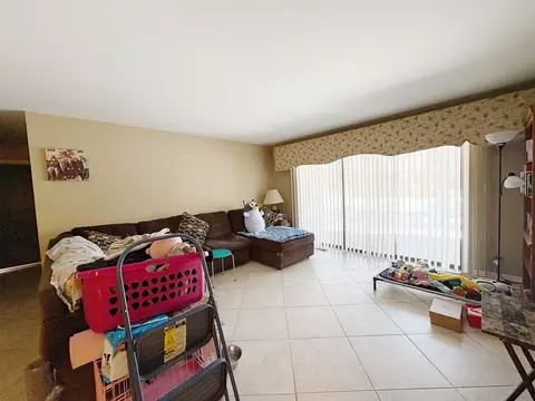 Living - 2830 Northampton Dr #A1, Rolling Meadows, IL 60008 photo 2 of 2