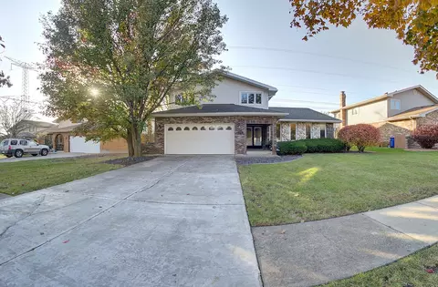 15656 S Walnut Ct, Homer Glen, IL 60491