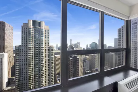 30 E Huron St #5201, Chicago, IL 60611 photo 12