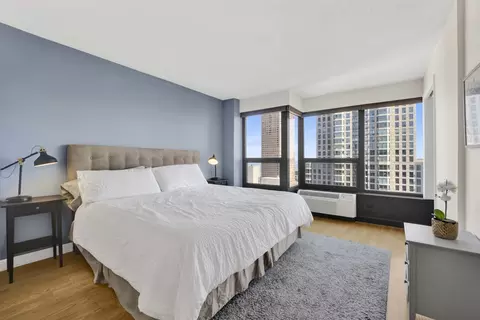 30 E Huron St #5201, Chicago, IL 60611 photo 13
