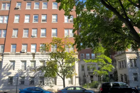 1052 W Balmoral Ave #5F, Chicago, IL 60640