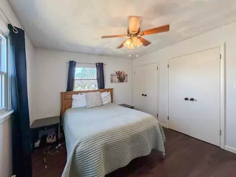 Bedroom - 1506 S Walnut Ave, Freeport, IL 61032 photo 1 of 4