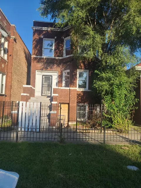 5419 S Hermitage Ave, Chicago, IL 60609