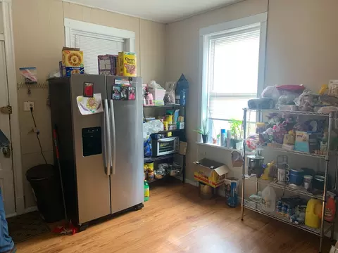 Kitchen - 5419 S Hermitage Ave, Chicago, IL 60609 photo 1 of 3
