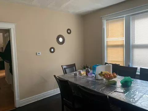 Dining - 5419 S Hermitage Ave, Chicago, IL 60609 photo 1 of 1