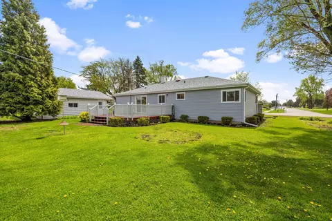 Exterior - 646 68th St, Willowbrook, IL 60527 photo 6 of 6