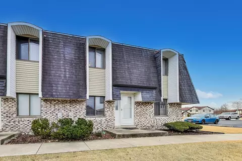 8420 162nd Pl #4, Tinley Park, IL 60487