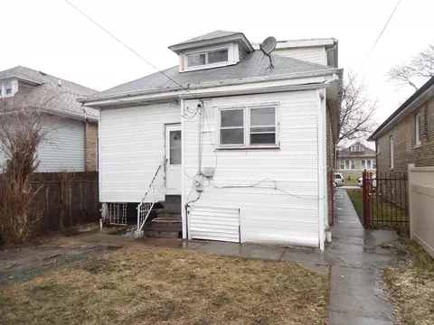 Exterior - 8432 S Ada St, Chicago, IL 60620 photo 2 of 3