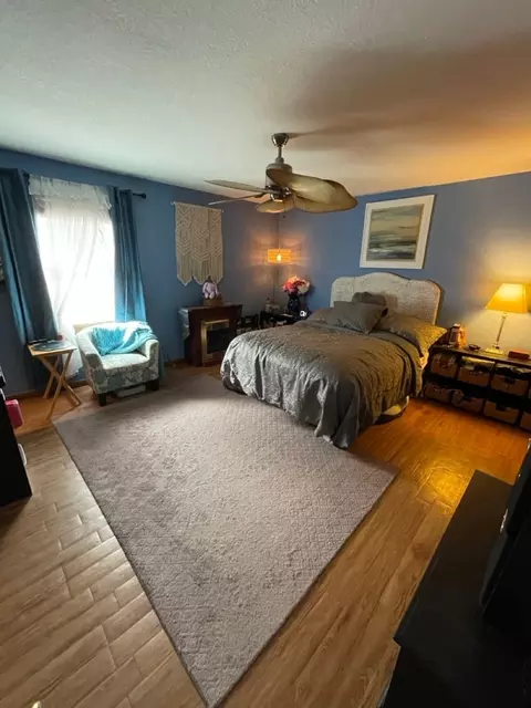 Bedroom - 406 S Comet Dr, Braidwood, IL 60408 photo 1 of 2