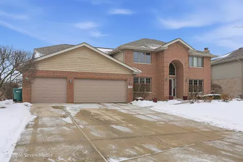 17050 Kerry Ave, Orland Park, IL 60467