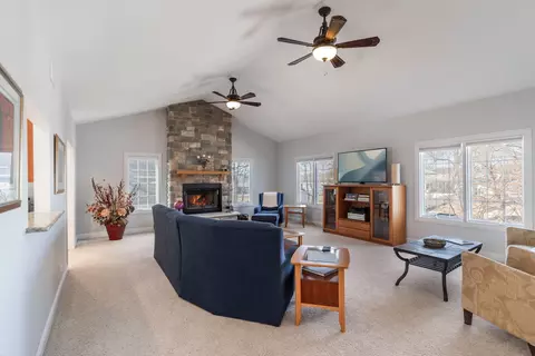 Living - 817 Regner Rd, Mchenry, IL 60051 photo 1 of 2