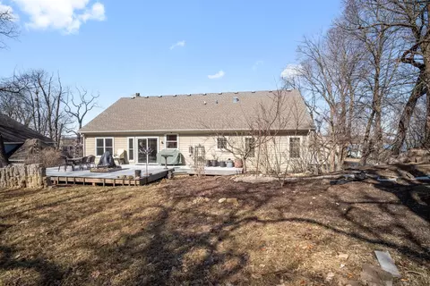Exterior - 817 Regner Rd, Mchenry, IL 60051 photo 4 of 5