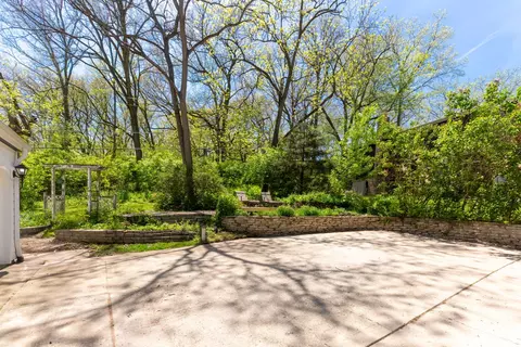 Exterior - 1126 Crane Dr, Sleepy Hollow, IL 60118 photo 9 of 12