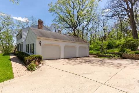 Exterior - 1126 Crane Dr, Sleepy Hollow, IL 60118 photo 6 of 12
