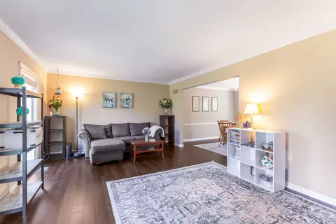 Living - 1126 Crane Dr, Sleepy Hollow, IL 60118 photo 1 of 3