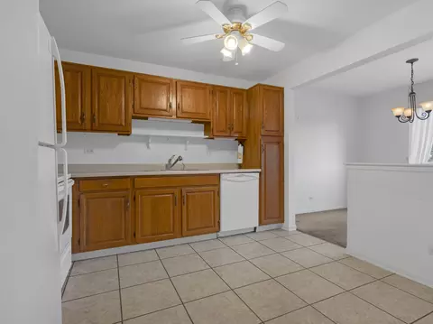 Kitchen - Undisclosed, Wheeling, IL 60090 photo 2 of 3